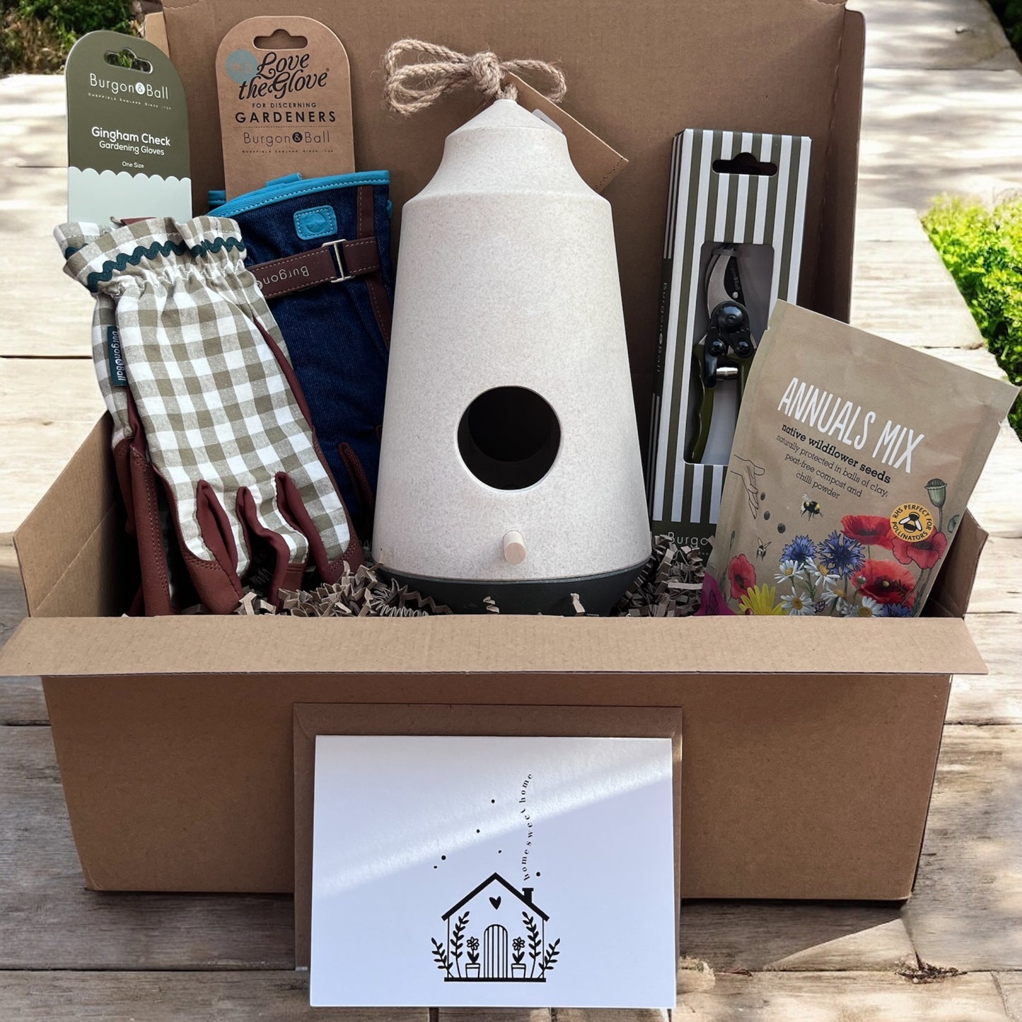 Plant & Prosper - New Home Luxury Gift Box for Gardeners image 0