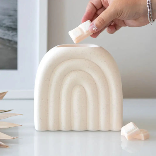 Minimalist Cream Speckle Arch Oil Burner and Wax image 0